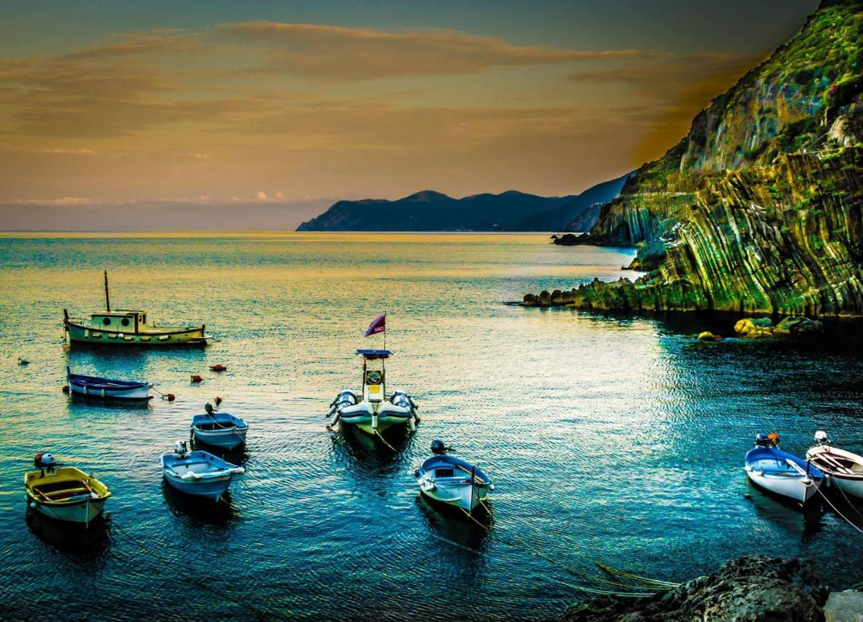 Una Finestra Sul Mare - Free Wi -Fi Riomaggiore Exteriör bild