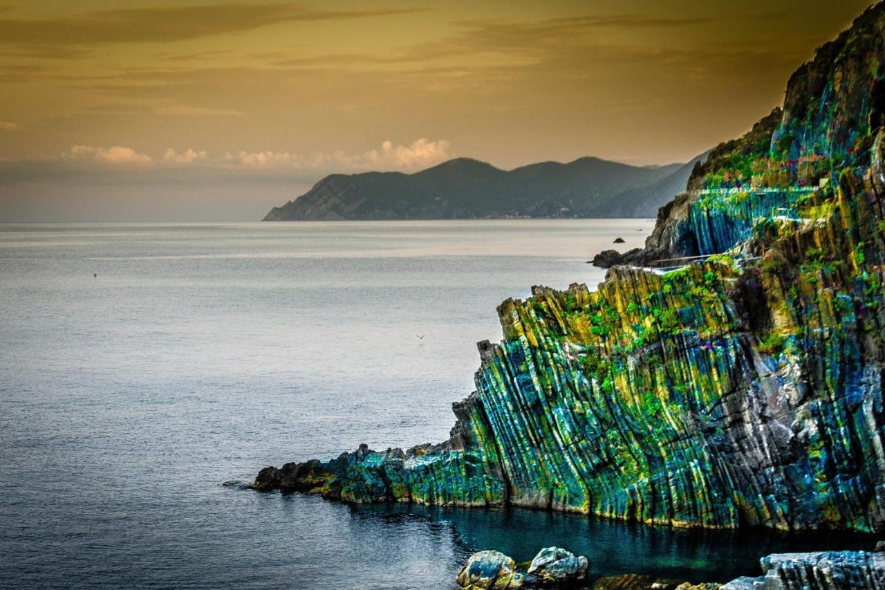 Una Finestra Sul Mare - Free Wi -Fi Riomaggiore Exteriör bild