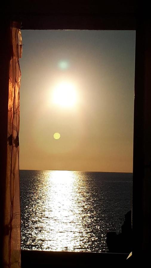 Una Finestra Sul Mare - Free Wi -Fi Riomaggiore Exteriör bild