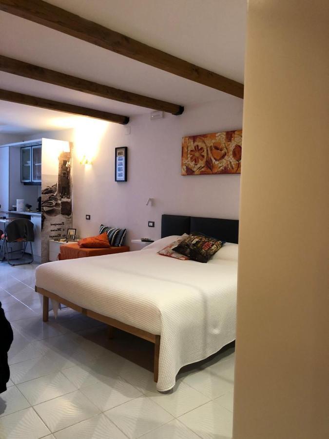 Una Finestra Sul Mare - Free Wi -Fi Riomaggiore Exteriör bild